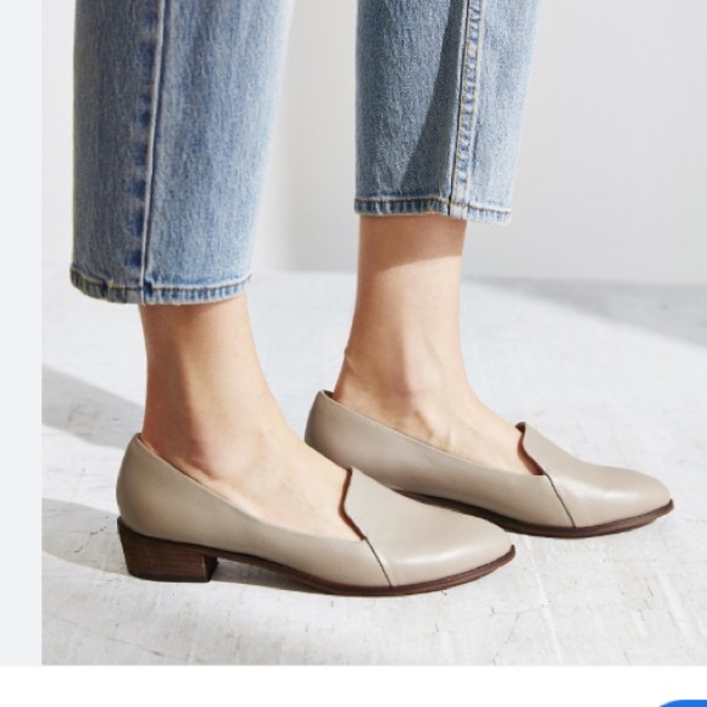 Kelsi Dagger Brooklyn Victory Loafer Leather Upper/Lining Shoes 6